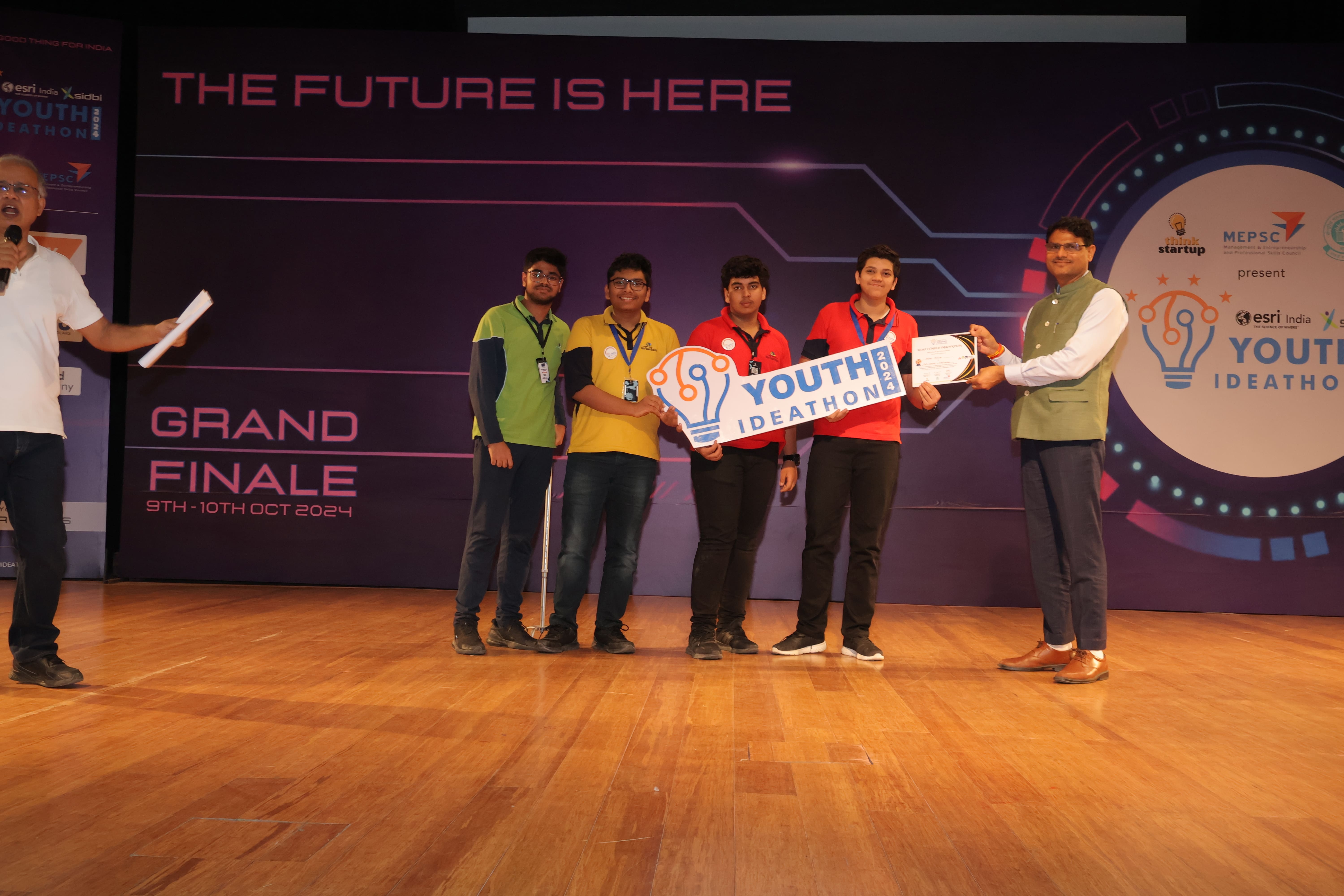 Shiv Nadar School Faridabad Students Shine at Youth Ideathon Challenge 2024